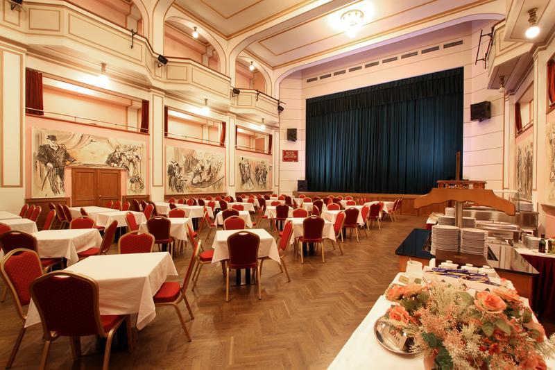 Elysee 4* Prag
